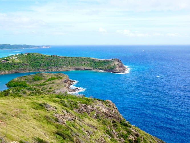 Shirley Heights Antigua and Barbuda Photo by Phil Hauser on Unsplash, facts about Antigua and Barbuda factoza.com